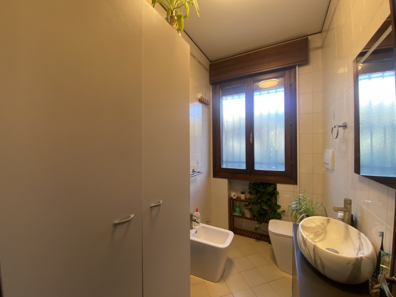 Scopri la tua nuova casa nel cuore del tranquillo e residenziale comune di Grisignano di Zocco. P...