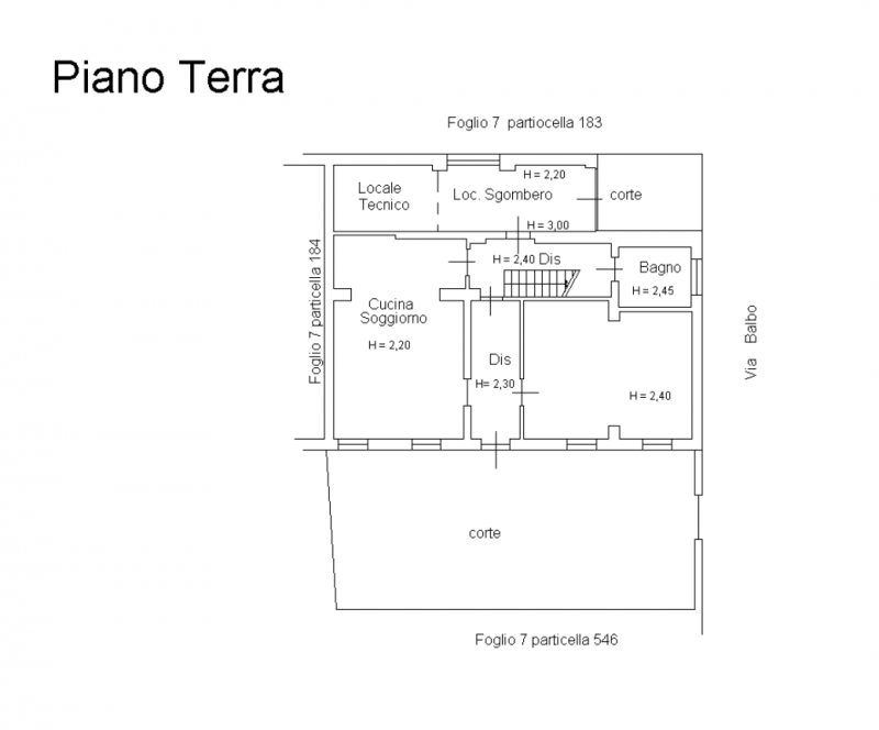 Proponiamo in vendita casa accostata con piccolo scoperto di pertinenza. 
La stessa è composta da...