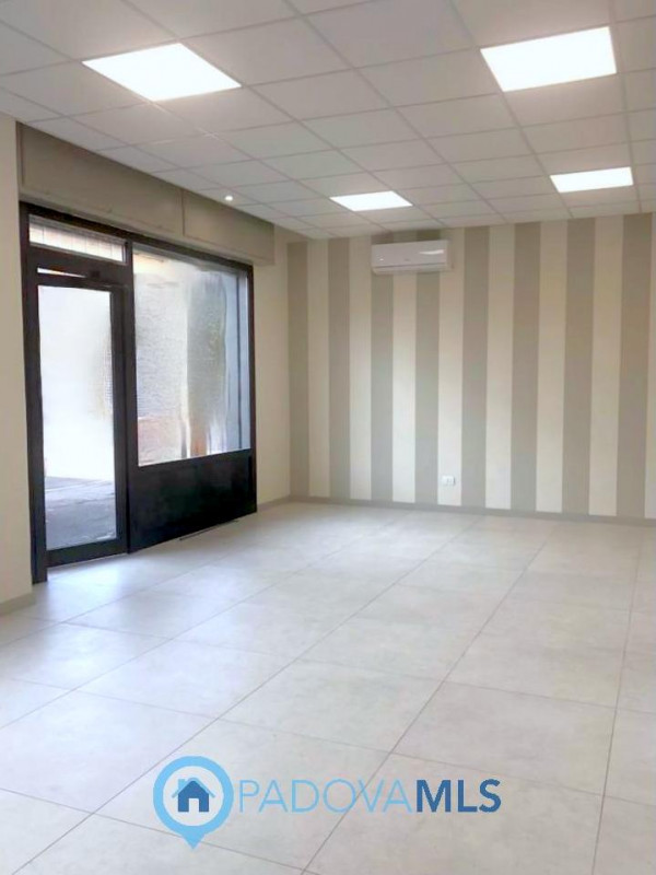 Immobile in esclusiva al Gruppo Padova MLS

Padova - zona Pontevigodarzere: a pochi metri dal cap...