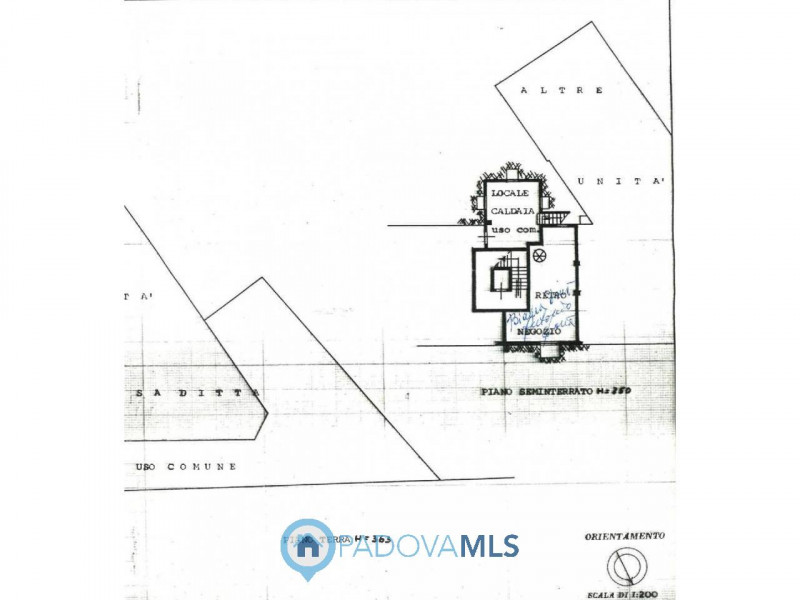 Negozio locato con ottima rendita in posizione di forte passaggio

Immobile in esclusiva al Grupp...