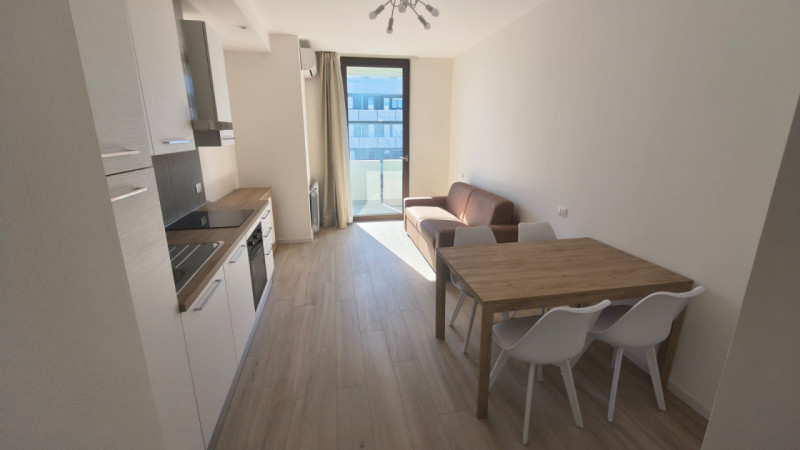 In zona Stanga a Padova, proponiamo in affitto a persone referenziate, un bionolocale di circa 50...