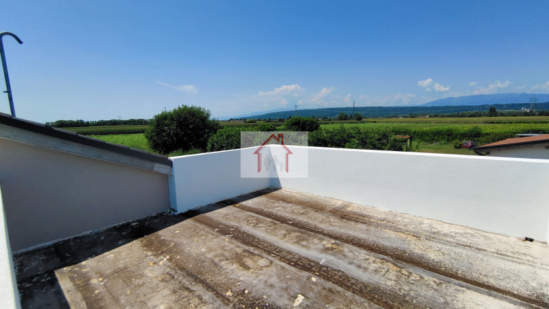 NUOVA COSTRUZIONE IN PRONTA CONSEGNA AL GREZZO AVANZATO

Proponiamo in vendita una splendida bifa...