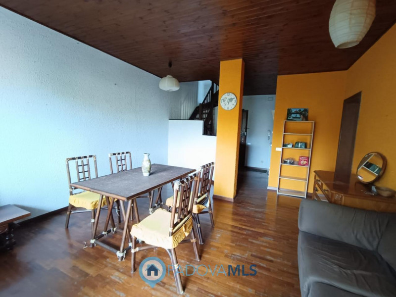 Padova vicinanze via venezia 3 camere con ascensore

Immobile in esclusiva al Gruppo Padova MLS

...