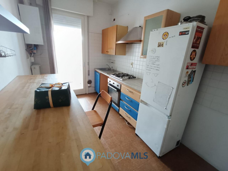 Padova vicinanze via venezia 3 camere con ascensore

Immobile in esclusiva al Gruppo Padova MLS

...