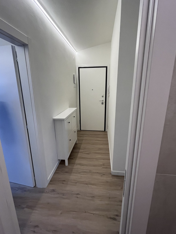 CENTRO STORICO. A DUE PASSI DALLE PIAZZE. LUMINOSO MINI-APPARTAMENTO RISTRUTTURATO ED ARREDATO A ...