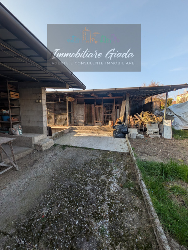 . ✨ Nel cuore del suggestivo quartiere di Ceneda proponiamo in vendita una porzione di casa in bi...