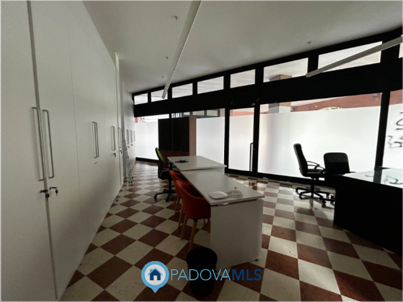 Immobile in esclusiva al Gruppo Padova MLS

Hai mai pensato al tuo prossimo spazio commerciale o ...