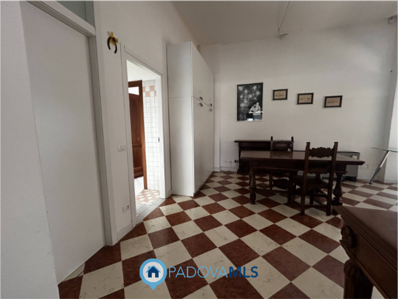 Immobile in esclusiva al Gruppo Padova MLS

Hai mai pensato al tuo prossimo spazio commerciale o ...