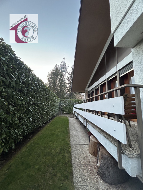 Vendesi CITTADELLA CENTRO CASA SINGOLA di circa 250 mq., in bellissimo contesto residenziale a du...