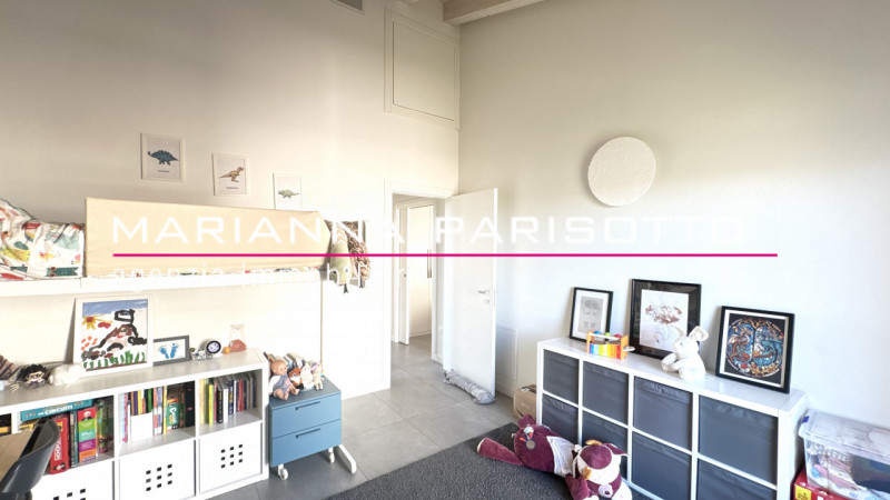 Ns. Esclusiva: Immaginate una meravigliosa mansarda ipertecnologica che non scenda a compromessi,...