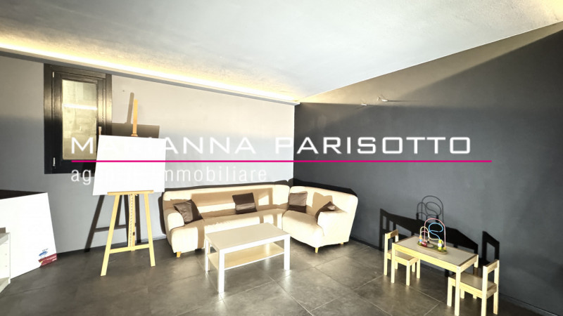 Ns. Esclusiva: Immaginate una meravigliosa mansarda ipertecnologica che non scenda a compromessi,...