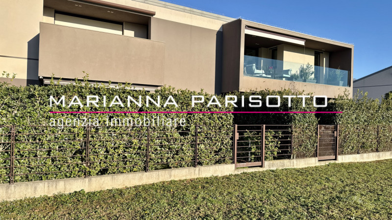 Ns. Esclusiva: Immaginate una meravigliosa mansarda ipertecnologica che non scenda a compromessi,...