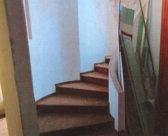 RIF. A.A.39-241

Vendita all'asta - abitazione su due livelli in data 08 aprile 2026

Descrizione...