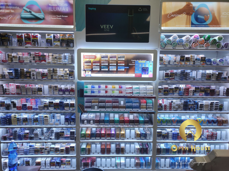 OPEN HOUSE by Franco Savegnago presenta la vendita d' Attività di Tabaccheria con Parcheggio Rise...