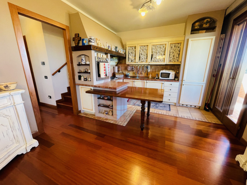 PADOVA - ARCELLA rif. EA189: in zona residenziale comodità ai servizi e alle principali vie di co...