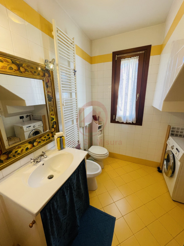 PADOVA - ARCELLA rif. EA189: in zona residenziale comodità ai servizi e alle principali vie di co...