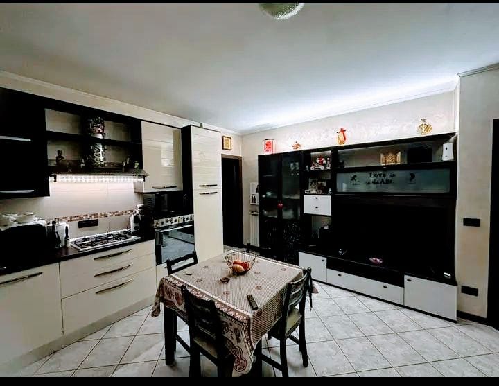 San Giorgio delle Pertiche zona centrale e comoda a tutti i servizi primari, VENDESI appartamento...