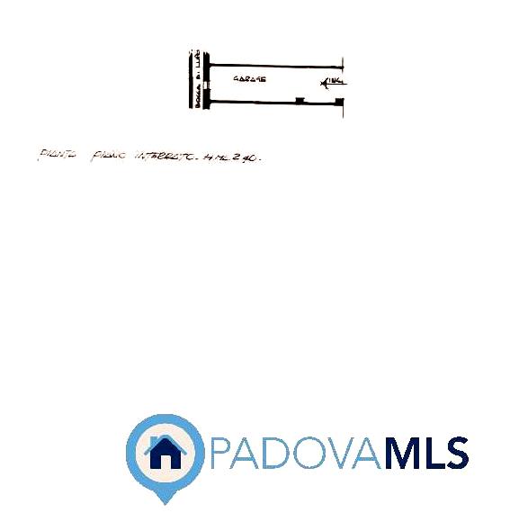 Immobile in esclusiva al Gruppo Padova MLS

CADONEGHE - MEJANIGA.
In zona centralissima, disponib...