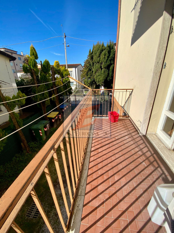PADOVA quartiere di PONTEVIGODARZERE in via tranquilla ma comoda a tutti i servizi e al tram, APP...
