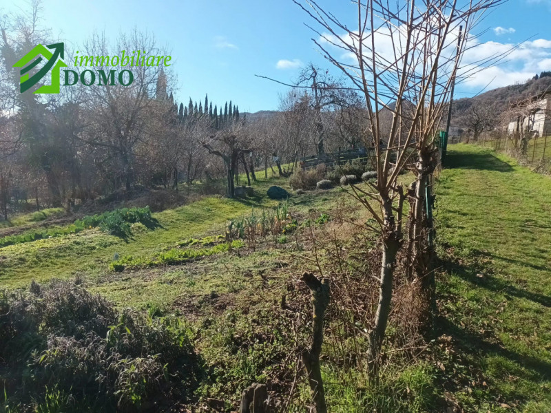 Monte Magre': Casa affiancata in Vendita con Vista Panoramica -" Un'Occasione Unica!" Per info 04...