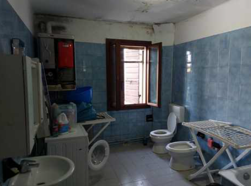 RIF. A.A.562-22

Vendita all'asta - abitazione su due livelli in data 09 aprile 2026

Descrizione...