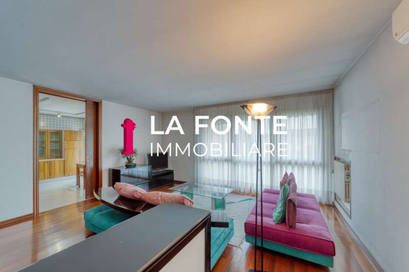 PERAGA DI VIGONZA - VILLA SINGOLA CON LABORATORIO - su lotto di 1.500 mq, offre ampi spazi per vi...