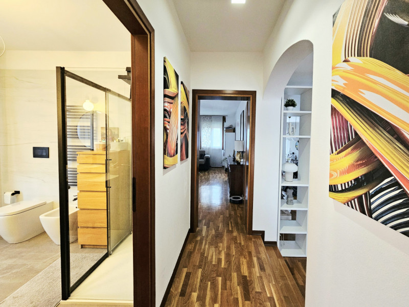 A Ospedaletto Euganeo, in un tranquillo quartiere residenziale, proponiamo in vendita spettacolar...