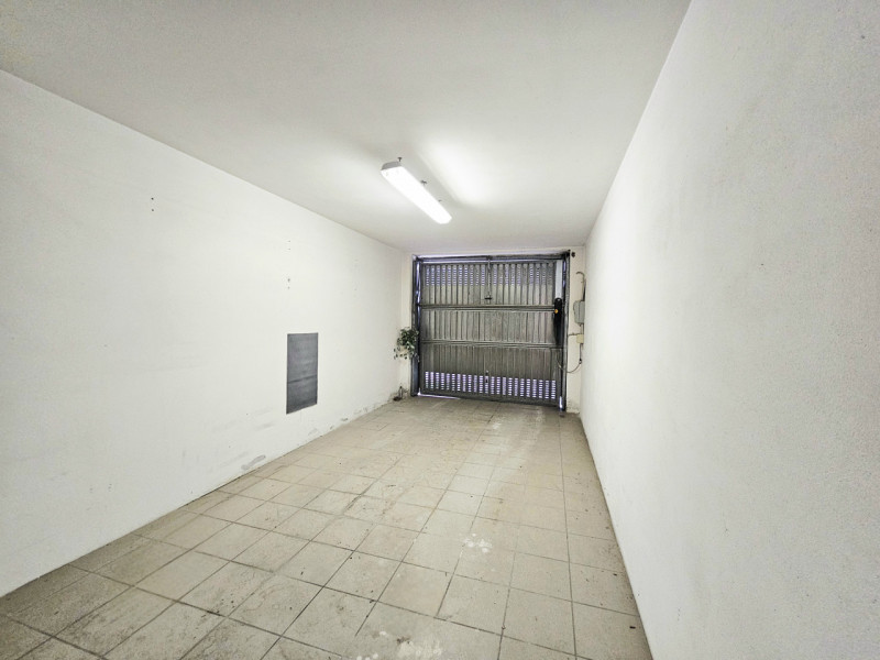 A Ospedaletto Euganeo, in un tranquillo quartiere residenziale, proponiamo in vendita spettacolar...