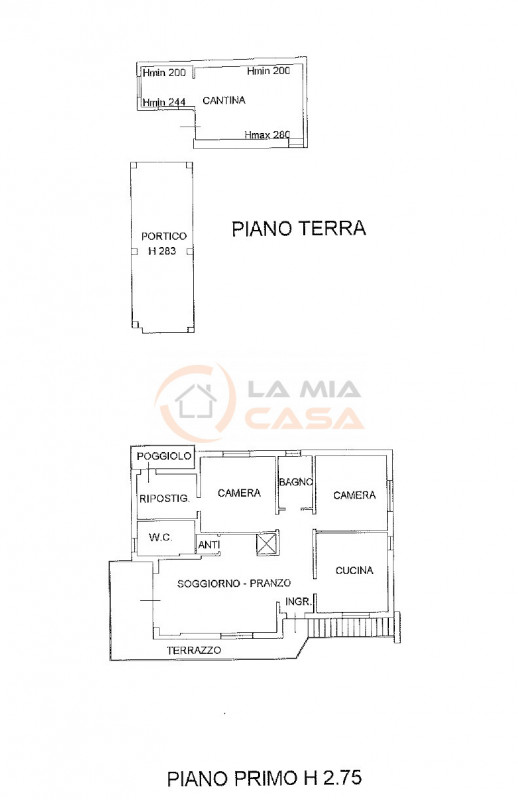 LEGNARO CENTRO: Casa singola divisa in due appartamenti indipendenti uno al piano terra e uno al ...