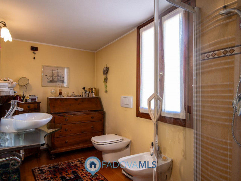 Palazzetto del 1700 ristrutturato completamente con possibilità di ampio garage

Immobile in escl...