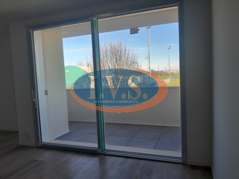 MONTEGALDA (VI): In tranquilla zona residenziale vendesi appartamento BICAMERE al primo piano in ...