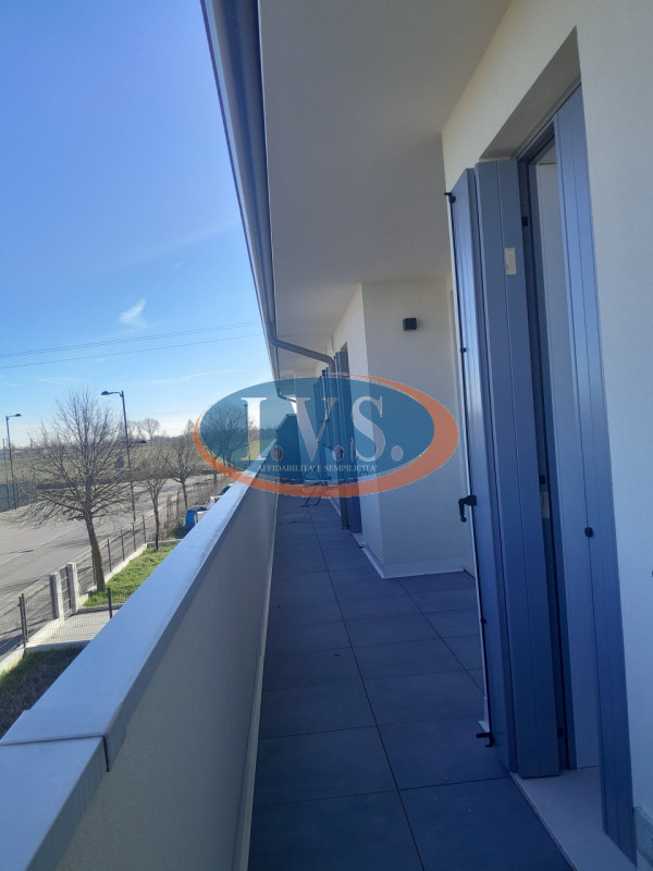 MONTEGALDA (VI): In tranquilla zona residenziale vendesi appartamento BICAMERE al primo piano in ...