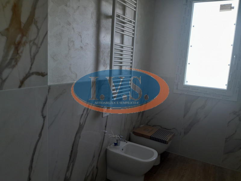 MONTEGALDA (VI): In tranquilla zona residenziale vendesi appartamento BICAMERE al primo piano in ...