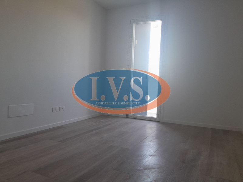 MONTEGALDA (VI): In tranquilla zona residenziale vendesi appartamento BICAMERE al primo piano in ...