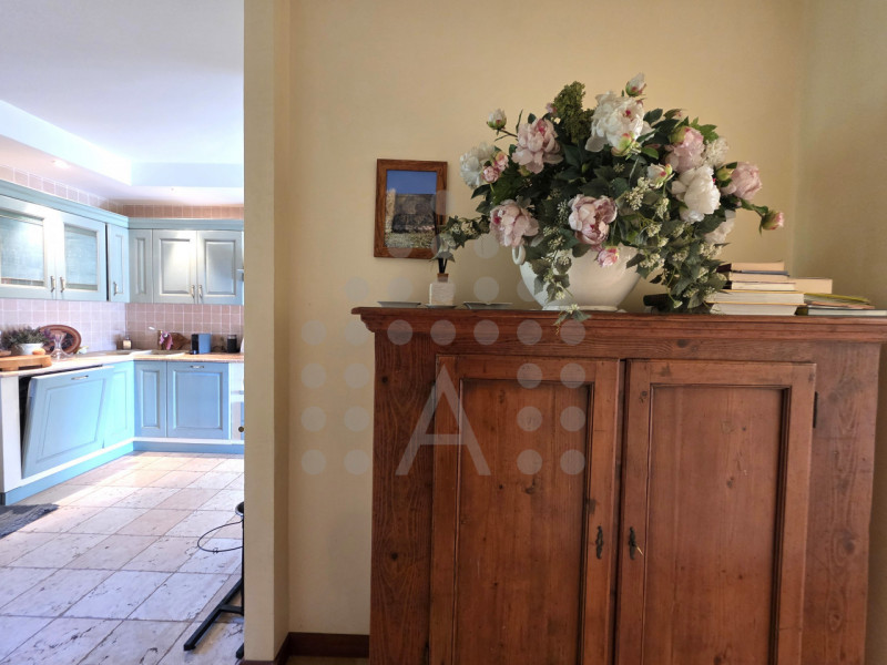 Nelle vicinanze del Golf Club La Montecchia, esiste un modo diverso di vivere la casa: più silenz...