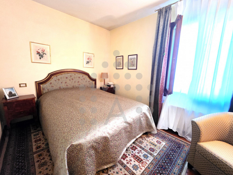 Nelle vicinanze del Golf Club La Montecchia, esiste un modo diverso di vivere la casa: più silenz...