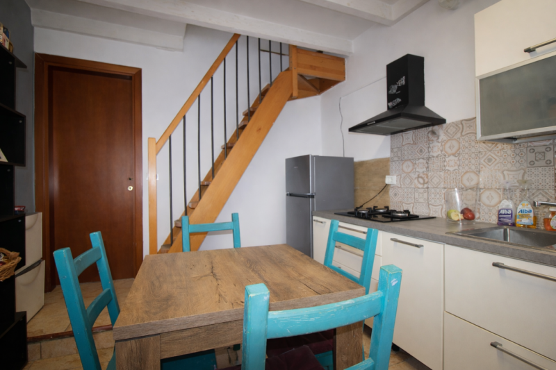 In Strada Padana verso Padova, in posizione strategica e comoda sia al Centro Commerciale Emisfer...