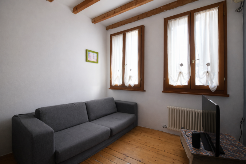 In Strada Padana verso Padova, in posizione strategica e comoda sia al Centro Commerciale Emisfer...