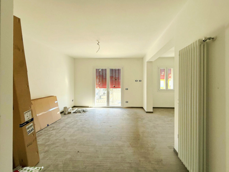 A Ponso, proponiamo in affitto un appartamento di nuova realizzazione, situato nella zona central...