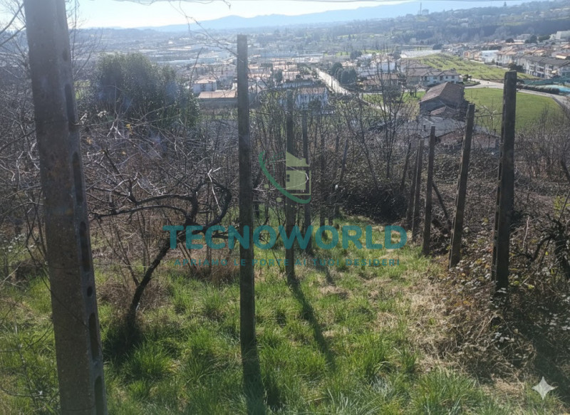 Scopri un'opportunità imperdibile nel cuore delle splendide Ville Palladiane! Proponiamo in vendi...