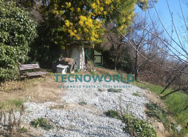 Scopri un'opportunità imperdibile nel cuore delle splendide Ville Palladiane! Proponiamo in vendi...