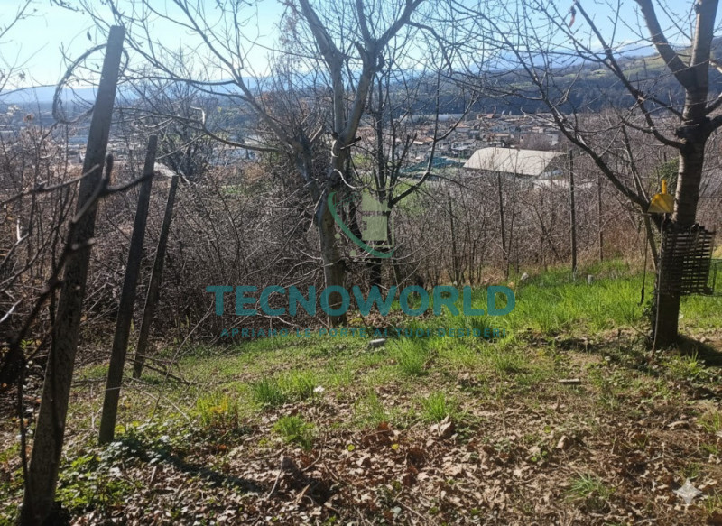 Scopri un'opportunità imperdibile nel cuore delle splendide Ville Palladiane! Proponiamo in vendi...