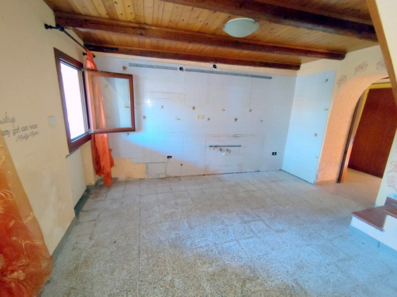 Immobile in esclusiva al Gruppo Padova MLS

Scopri questa porzione di bifamiliare, da ristruttura...