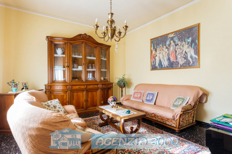 BELLA CASA SU DUE LIVELLI CON MAGAZZINO PER LA TUA ATTIVITA'!!!, A CONSELVE IN ZONA TRANQUILLA DI...