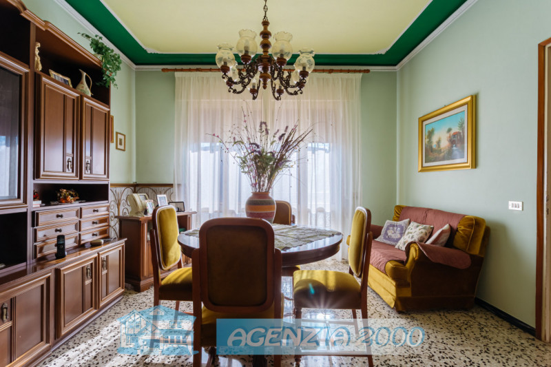 BELLA CASA SU DUE LIVELLI CON MAGAZZINO PER LA TUA ATTIVITA'!!!, A CONSELVE IN ZONA TRANQUILLA DI...