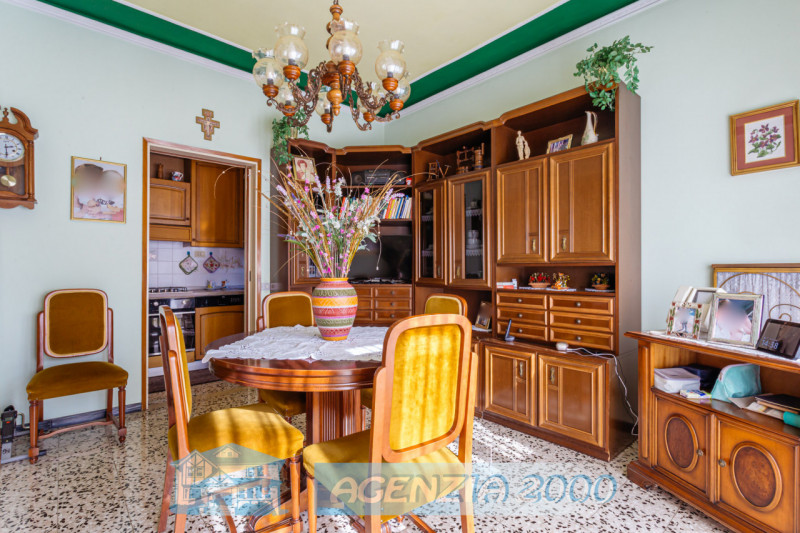 BELLA CASA SU DUE LIVELLI CON MAGAZZINO PER LA TUA ATTIVITA'!!!, A CONSELVE IN ZONA TRANQUILLA DI...