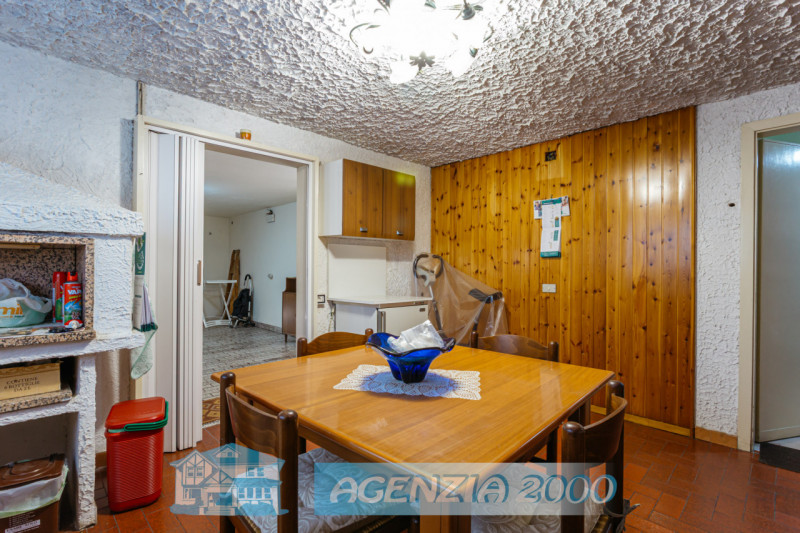 BELLA CASA SU DUE LIVELLI CON MAGAZZINO PER LA TUA ATTIVITA'!!!, A CONSELVE IN ZONA TRANQUILLA DI...