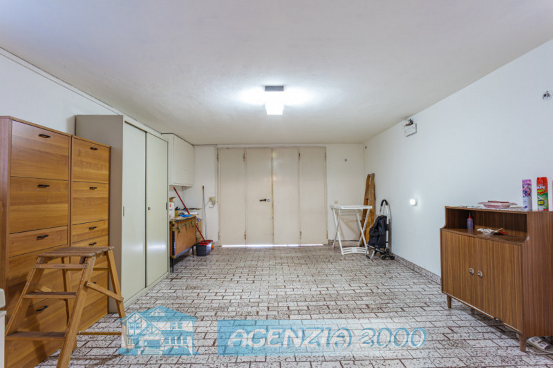 BELLA CASA SU DUE LIVELLI CON MAGAZZINO PER LA TUA ATTIVITA'!!!, A CONSELVE IN ZONA TRANQUILLA DI...