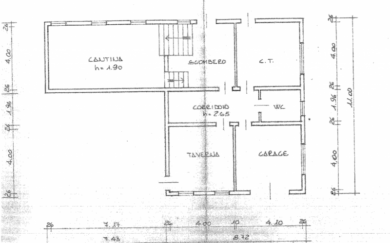 In zona rurale, non isolata, proponiamo in vendita interessante casa di campagna con circa 8.000 ...