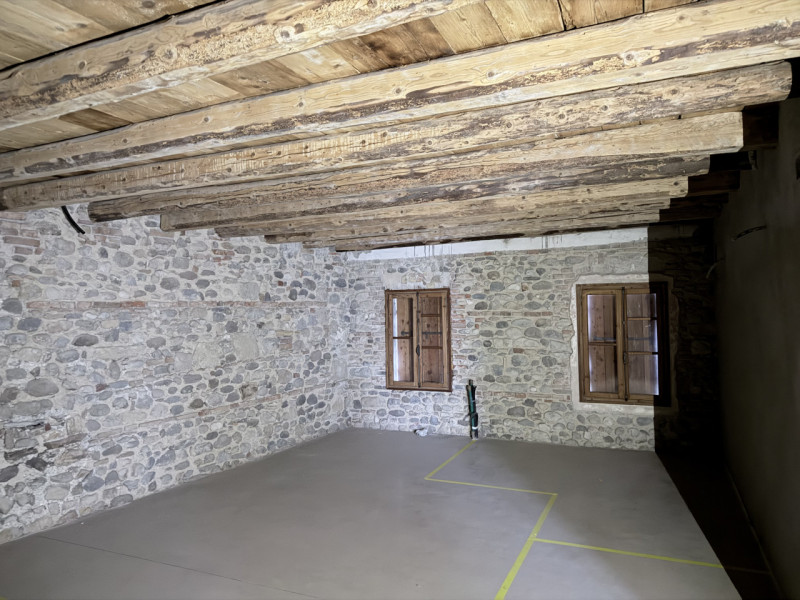 (Per INFO Fabrizio 333 7743912) In un'area di alto valore paesaggistico e storico e a pochissimi ...